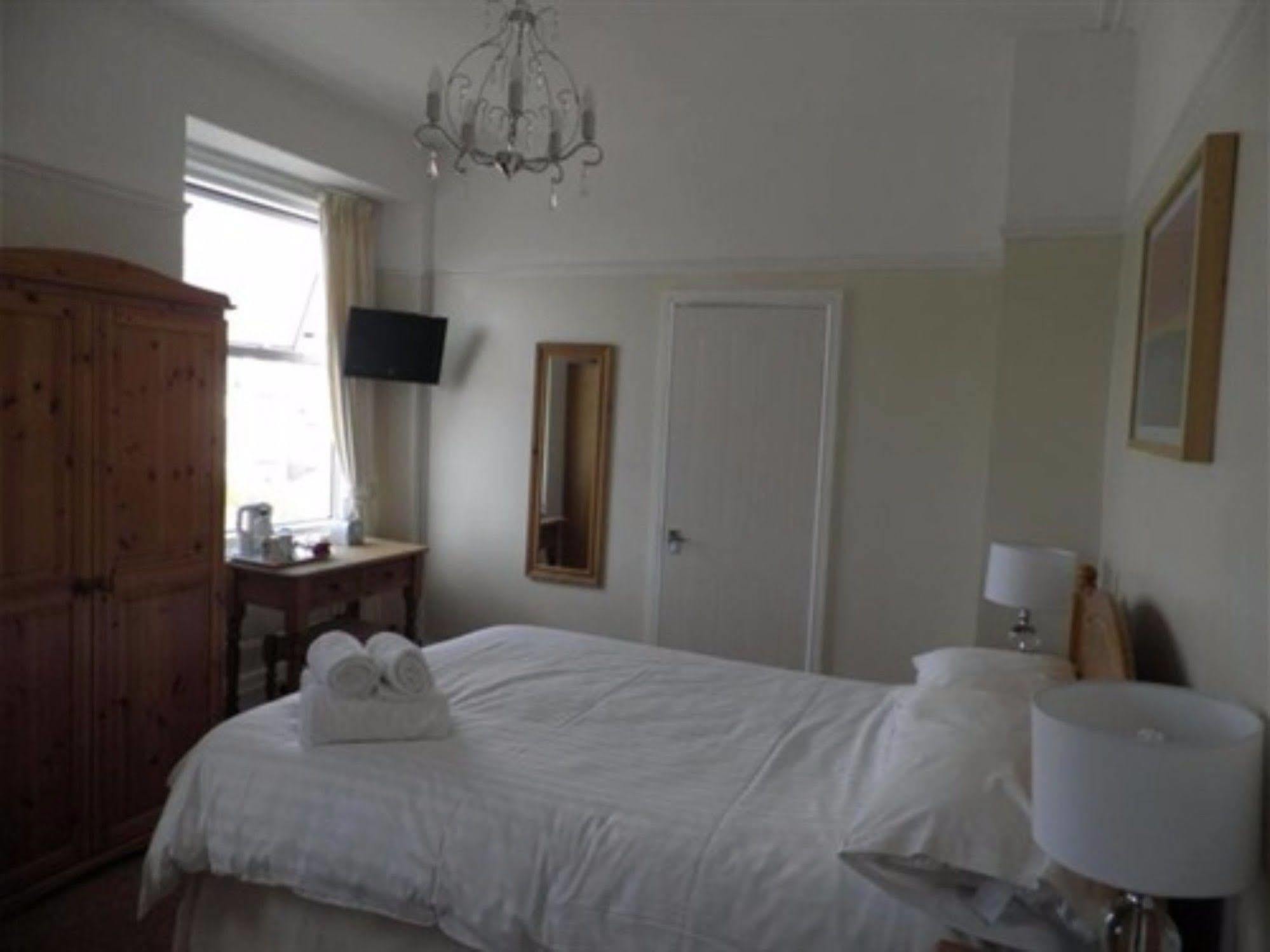 The Wylfa Hotel Abersoch Buitenkant foto